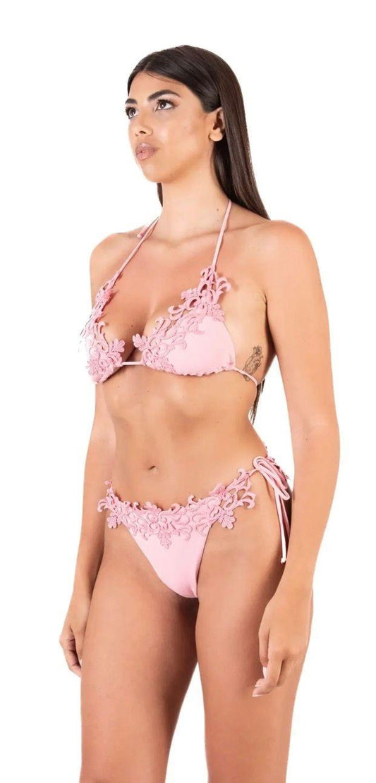 triangolo con macrame rosa