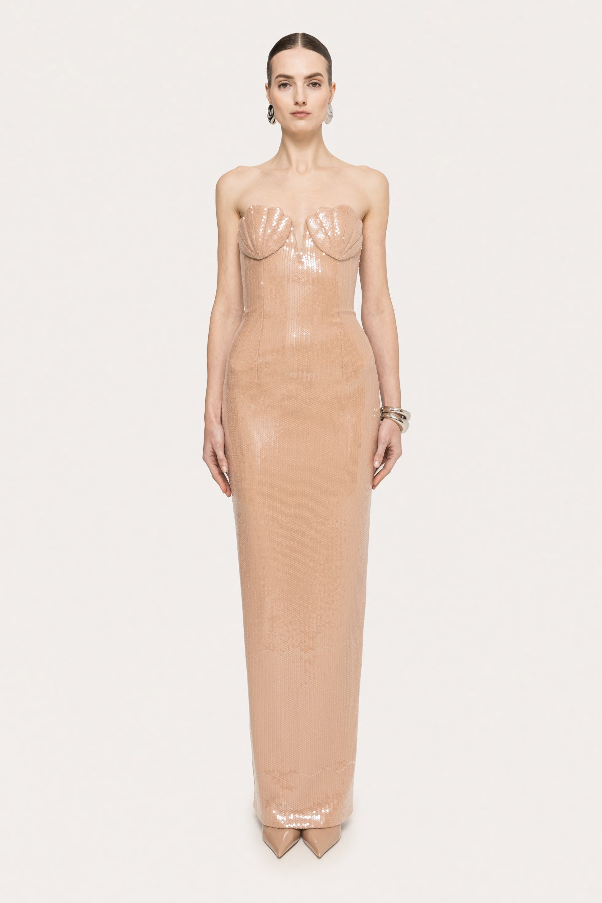 abito lungo aderente con paillettes 