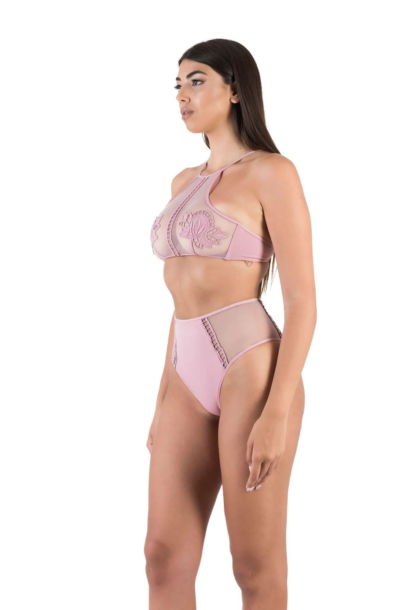 bikini brassiere con tulle e coulotte laccetti in lycra 