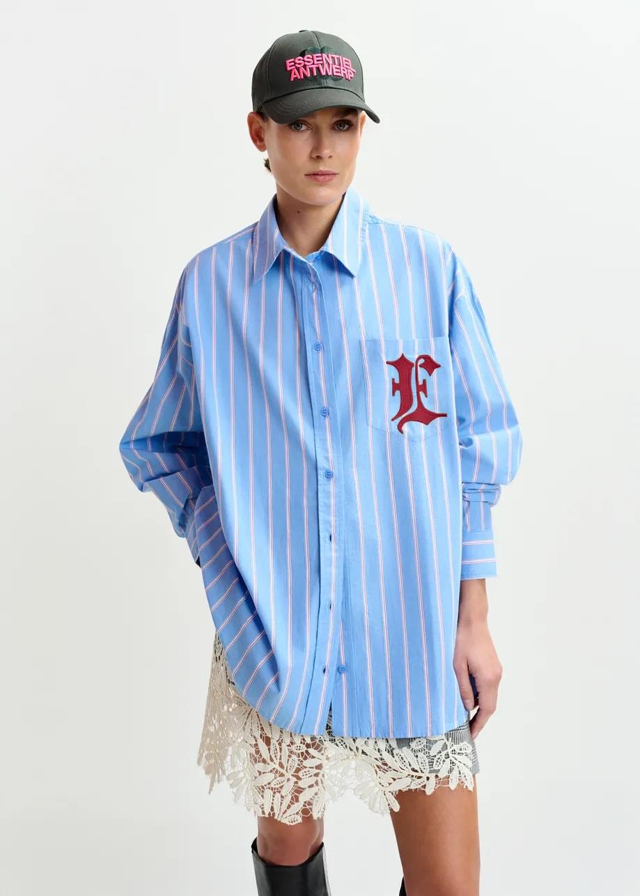 Camicia in cotone a righe blu, bianca e bordeaux con ricamo a "E" IPATCH022 ESSENTIEL