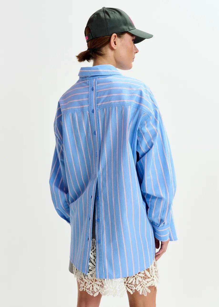 Camicia in cotone a righe blu, bianca e bordeaux con ricamo a "E" IPATCH022 ESSENTIEL