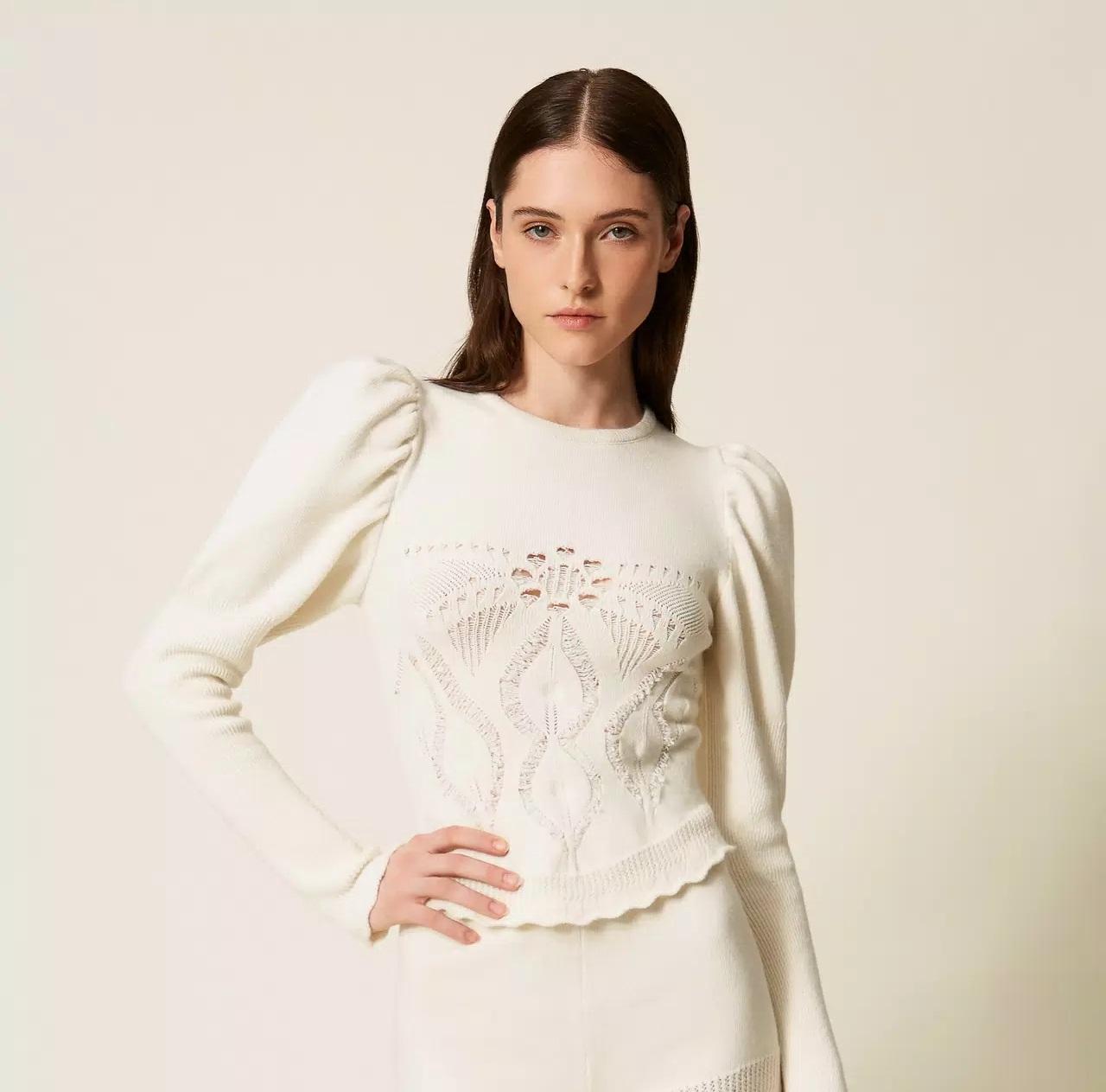 Maglia in misto lana con crochet TS3380005 TWINSET