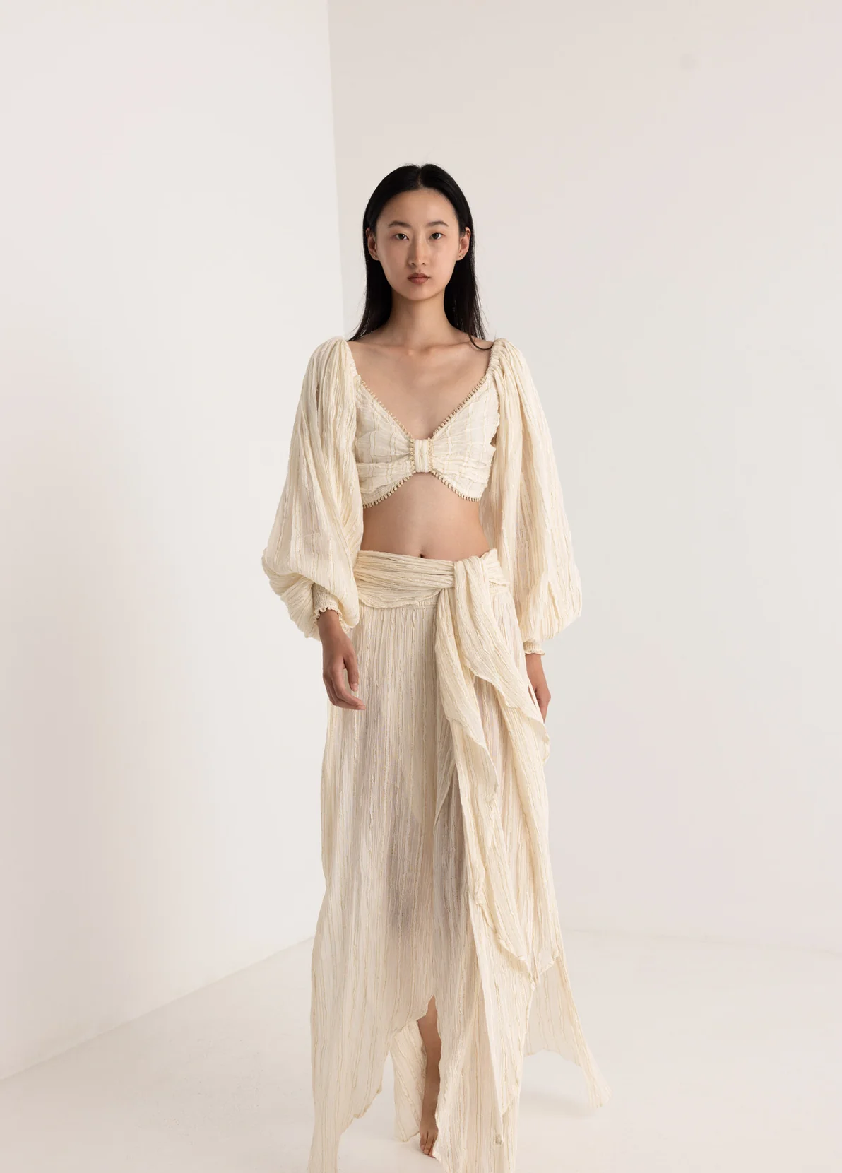 top crop con manica lunga a sbuffo 