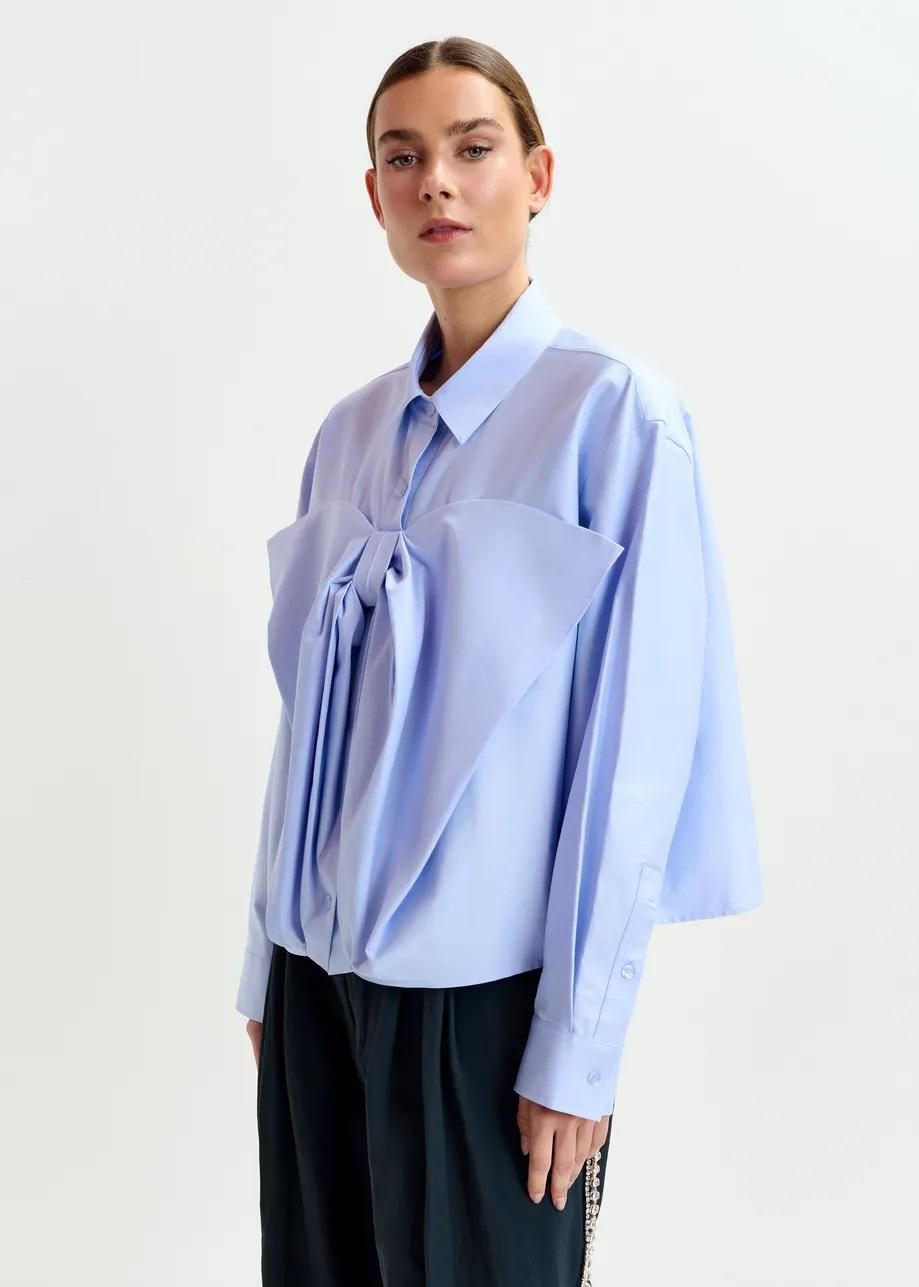 Camicia in misto cotone azzurra con fiocco IBOW022 ESSENTIEL