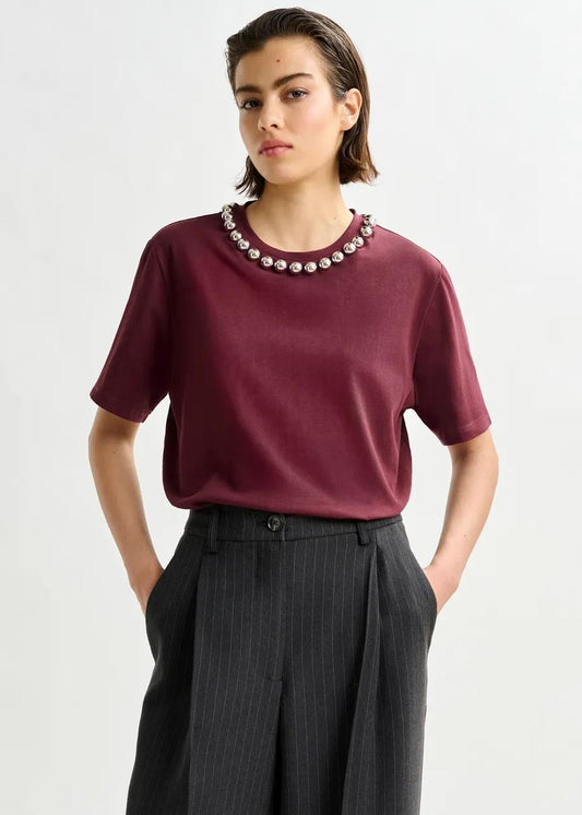 T-shirt in cotone bordeaux e argento con decorazioni metallizzate tipo perla INTENSO002 ESSENTIEL