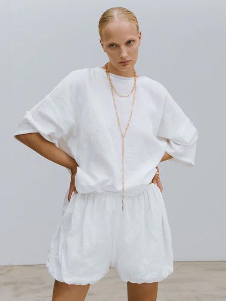 Shorts balloon dalla silhouette ampia 