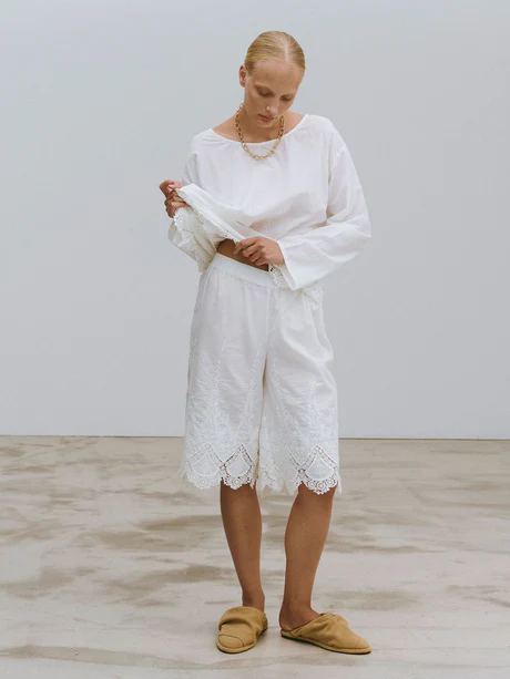 Maglia oversize in 100% cotone 