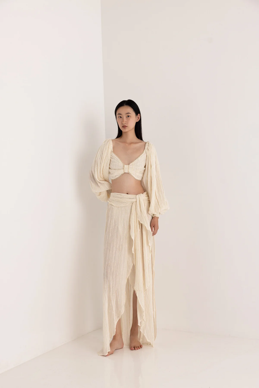 top crop con manica lunga a sbuffo 
