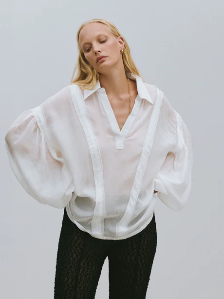 Camicia dal design minimal e sofisticato 